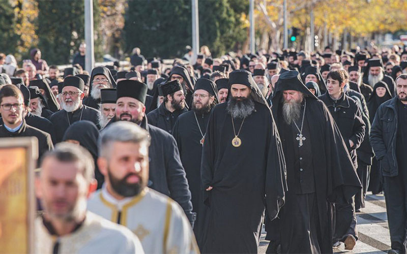 MAJČINSTVO U SLOBODI